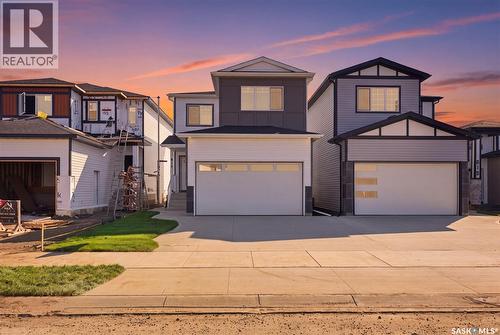 811 Brighton BOULEVARD  Saskatoon, SK S7V 0Y4