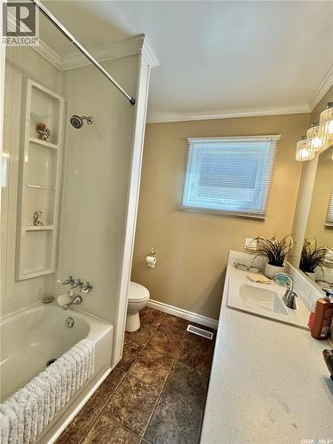 1430 Sibbald Crescent, Prince Albert, SK 