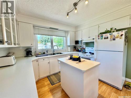 1430 Sibbald Crescent, Prince Albert, SK 
