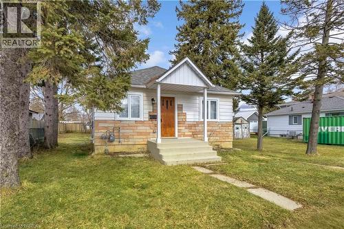 35 EIGHTH Avenue  Brantford, ON N3S 1C1