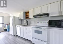 Bachelor apartment kitchen. - 