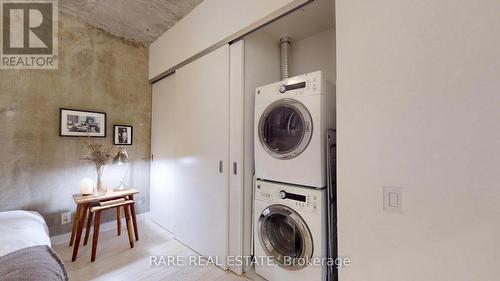 421 - 39 Brant Street, Toronto, ON 