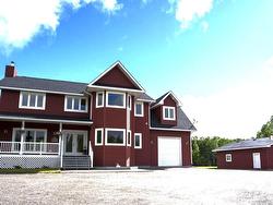 566 Calvert Road Thunder Bay, ON P0T 2G0
