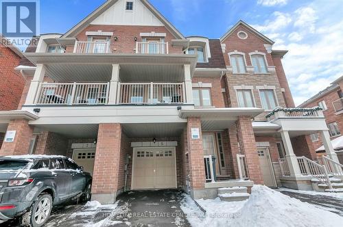 5 KAYAK HEIGHTS  Brampton, ON L6Z 0B4