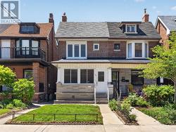 26 EARLSCOURT AVENUE Toronto, ON M6E 4A6