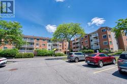 307 - 325 CENTRUM BOULEVARD Ottawa, ON K1E 3W8