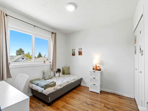 #220-3225 Eldon Pl, Saanich, BC 