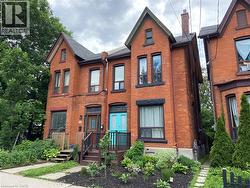 132 GRANT Avenue Hamilton, ON L8N 2X7