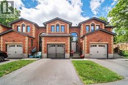 54 ARGYLE Street S Unit# 4  Caledonia, ON N3W 1H9