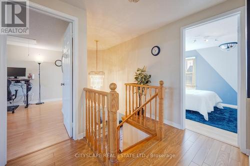 301 Kingsbridge Garden, Mississauga, ON 