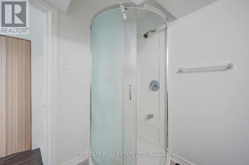 301 Kingsbridge Garden, Mississauga, ON 