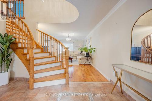 301 Kingsbridge Garden, Mississauga, ON 