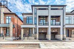 3103 PERKINS WAY Oakville, ON L6H 7Z5