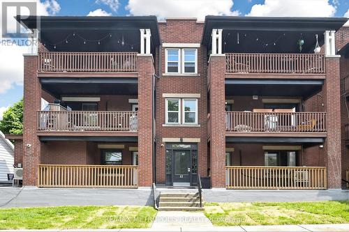2 - 41 ALBERT STREET , Hamilton, Ontario L8M 2Y1 2