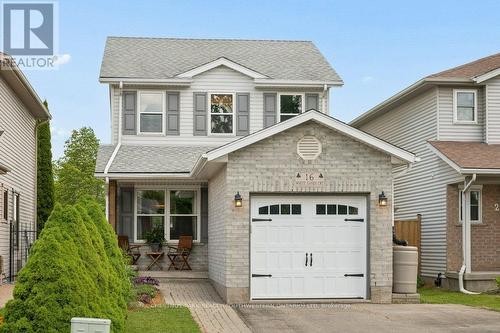 16 WHITE SANDS COURT  Kitchener, ON N2E 3S4