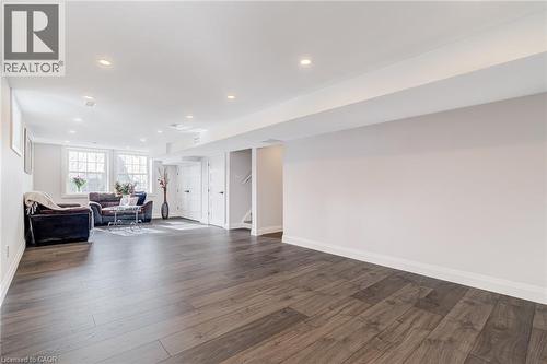 1320 Monmouth Drive, Burlington, ON 