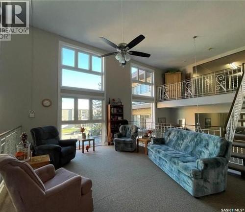 13 26 Shaw Street, Regina, SK 
