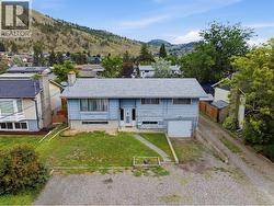 872 Puhallo Drive Kamloops, BC V2B 6P7