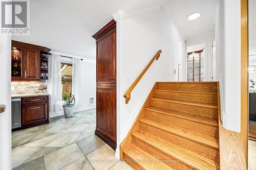 1045 Bloor Street, Mississauga, ON 