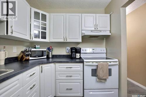 208 Gore Place, Regina, SK 