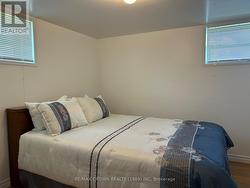 lower level bedroom - 