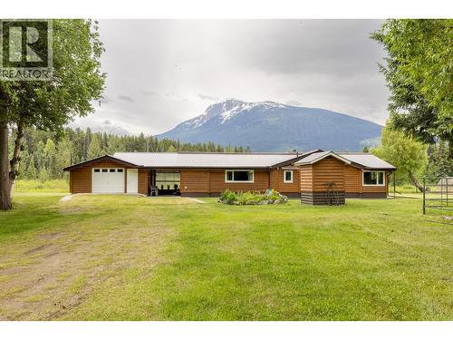 8210 S 5 HIGHWAY  Valemount, BC V0E 2Z0