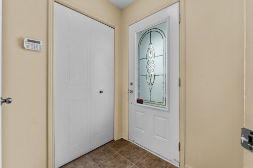 Hall d'entrée/Vestibule - 2542 Rue Carnac, Mascouche, QC 