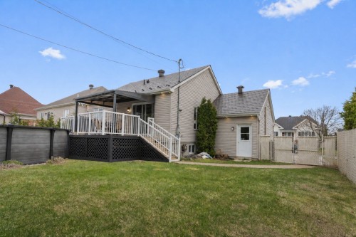 Cour - 2542 Rue Carnac, Mascouche, QC 