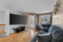 Salon - 2542 Rue Carnac, Mascouche, QC 