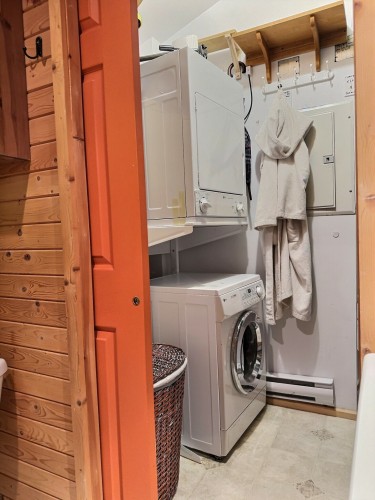 Salle de lavage - 211 Rue Dona, Duhamel-Ouest, QC 