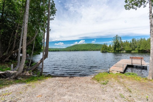 Accès au plan d'eau - 259 Ch. Du Lac-Des-Cornes, Chute-Saint-Philippe, QC 