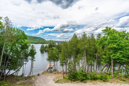 Vue sur l'eau - 259 Ch. Du Lac-Des-Cornes, Chute-Saint-Philippe, QC 