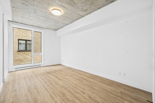 Chambre à coucher - 304-6095 Boul. Gouin O., Montréal (Ahuntsic-Cartierville), QC 