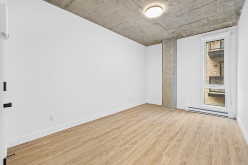 Chambre à coucher - 304-6095 Boul. Gouin O., Montréal (Ahuntsic-Cartierville), QC 