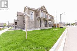 215 HAYRAKE STREET Brampton, ON L6Z 0A2