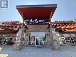 11 - 511 MAPLE GROVE DR. DRIVE Oakville, ON L6J 4W3
