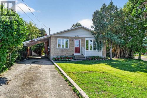 1412 MAXIME STREET  Ottawa, ON K1B 3L1