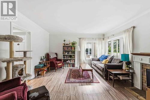 21 Sheridan Lane, Hamilton, ON 