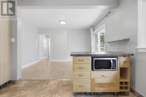 21 Sheridan Lane, Hamilton, ON 