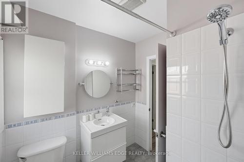 21 Sheridan Lane, Hamilton, ON 