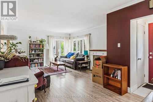 21 Sheridan Lane, Hamilton, ON 
