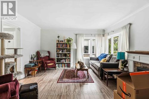 21 Sheridan Lane, Hamilton, ON 