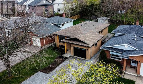 12 ANDREA DRIVE  St. Catharines (Rykert/Vansickle), ON L2S 3N7