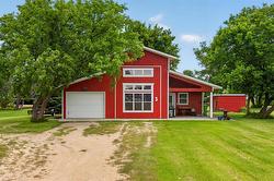 3 Tetrault Place  Ste Anne, MB R5G 1J8
