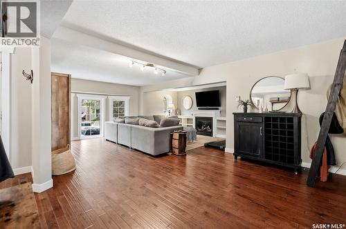 1054 Clifton Avenue, Moose Jaw, SK 