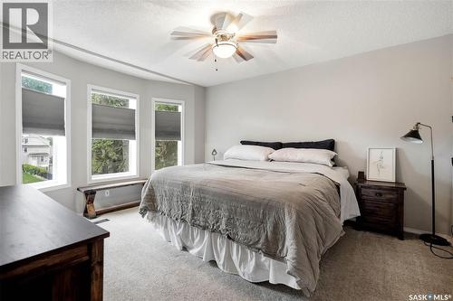 1054 Clifton Avenue, Moose Jaw, SK 