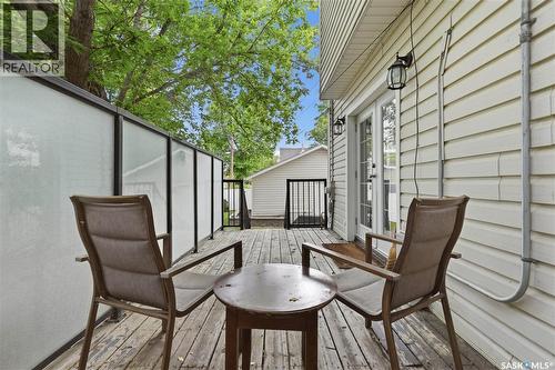 1054 Clifton Avenue, Moose Jaw, SK 