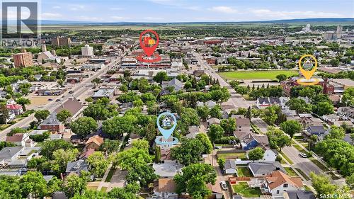 1054 Clifton Avenue, Moose Jaw, SK 