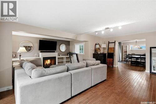 1054 Clifton Avenue, Moose Jaw, SK 