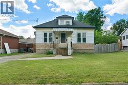 24 PARK Road N Brantford, ON N3S 6T2